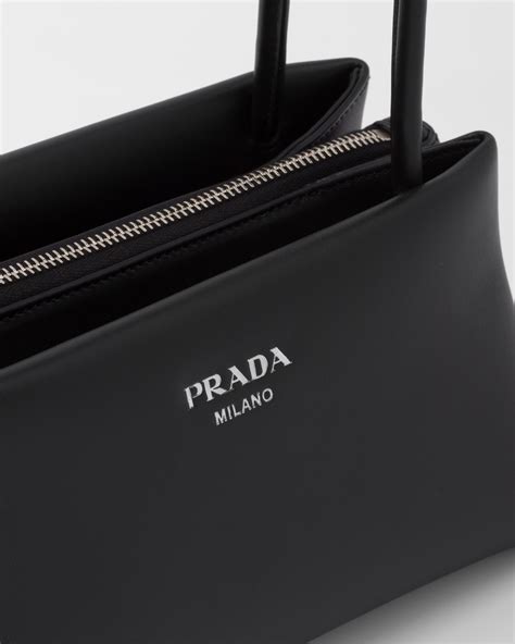 kleine prada tasche schwarz|Prada handbags catalogue.